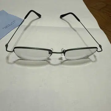 안경 프레임
