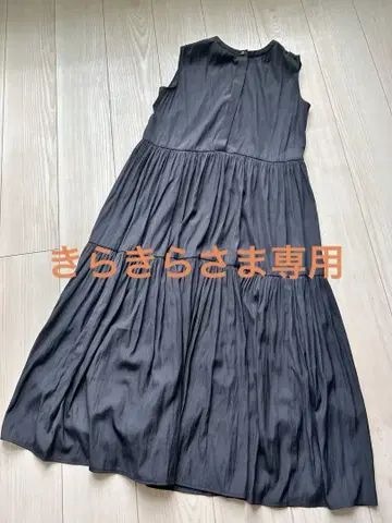 새상품 내추럴 뷰티 베이직 네이비 슬리브리스 원피스