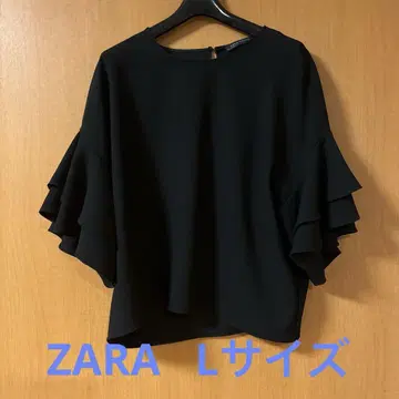 ZARA 프릴 소매 블랙 상의 L