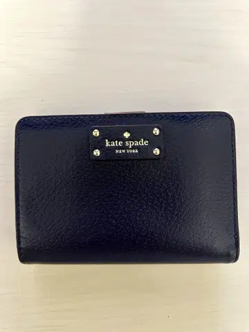 새상품급 kate spade 네이비 접이식 지갑
