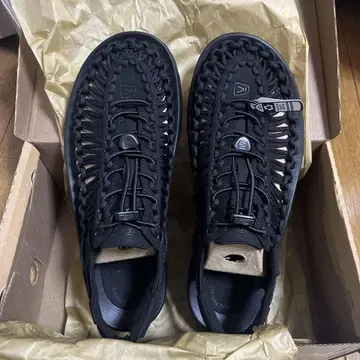 KEEN UNEEK (킨 유니크) 29cm