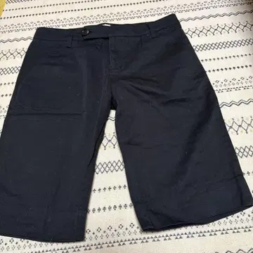 블랙 숏팬츠