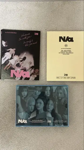 IZNA 앨범 3종류
