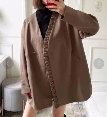 어깨 프릴 오버 자켓 Myu 노카라 자켓