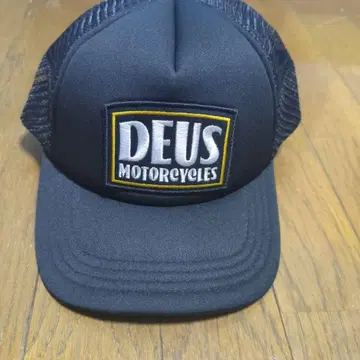 새상품 DEUS EX MACHINA 데우스 엑스 마키나 메쉬 캡