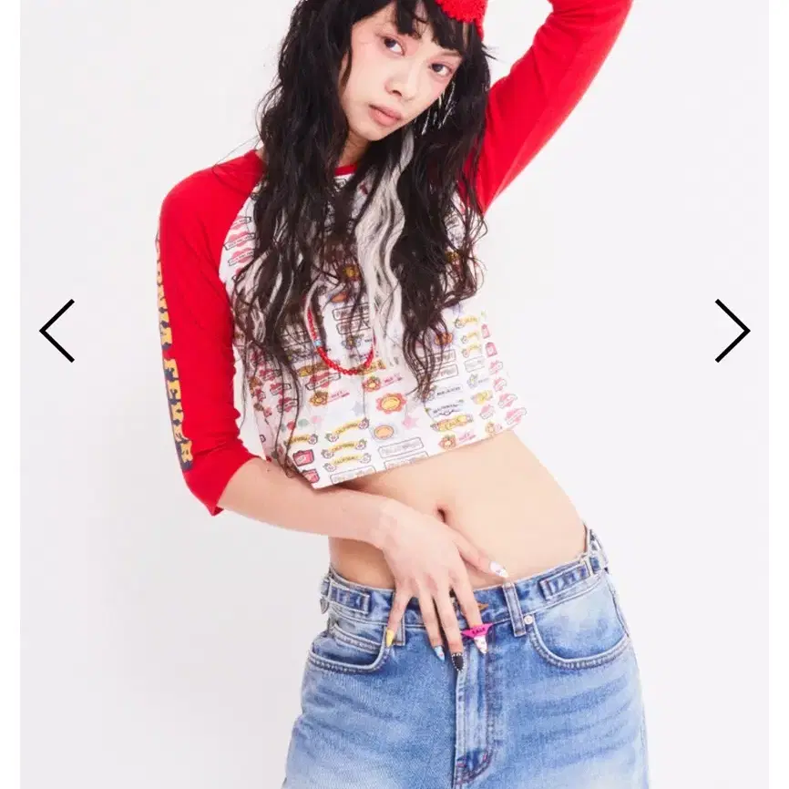 As If Callie CALIE GURLS T-SHIRT WHITE on Bunjang Global Site.