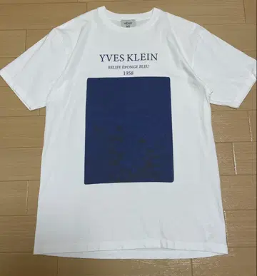 에디피스 YVES KLEIN 이브 클라인 그래픽 티셔츠