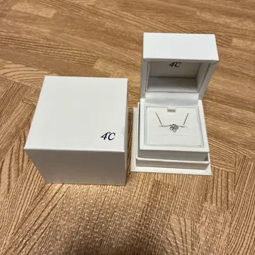 새상품 4C 실버 목걸이 품번: 112444721918