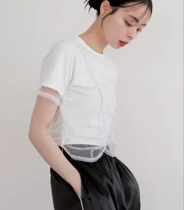LIAN 셔링 튤 레이어드 티셔츠