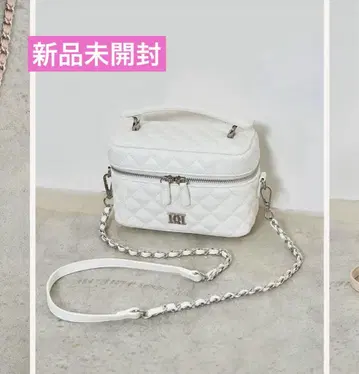 퀼팅 숄더 미니 백 WHT 화이트 WHITE 화이트