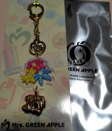Mrs. GREEN APPLE 팝업 랜덤 참 키링 J