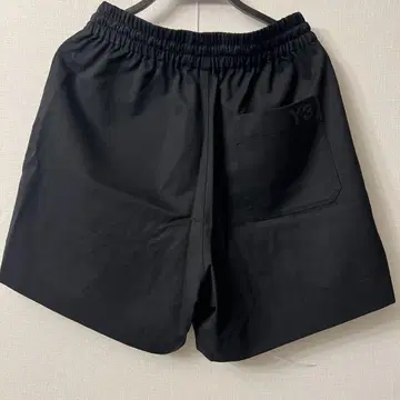 Y-3 하프 팬츠