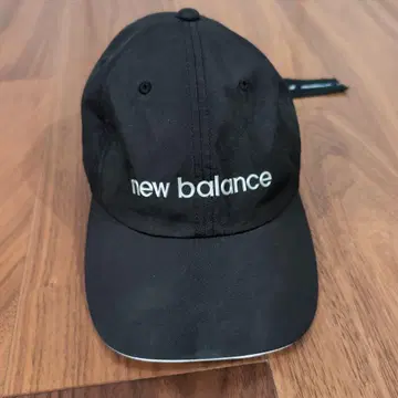 new balance 블랙 리본 포함 캡