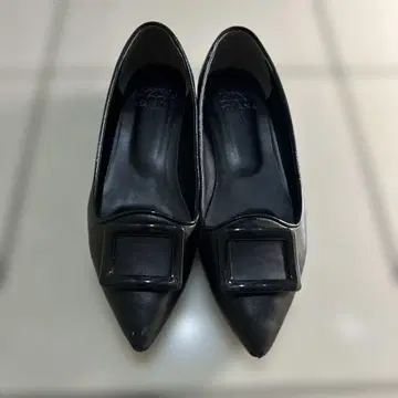 다이애나 펌프스