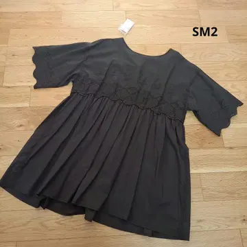 새상품 SM2 앞뒤 2way 자수 튜닉
