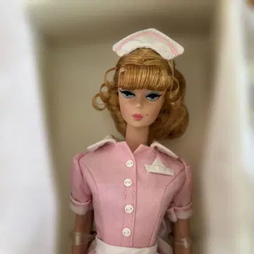 바비 Barbie 패션모델 웨이트리스 새상품 실키스톤