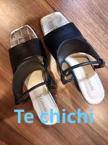 테치치 샌들