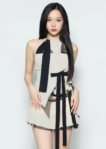 theredthread S halter flow tops