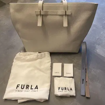 FURLA 화이트 가죽 백