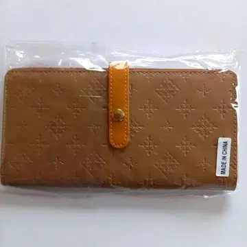 데일리 러셋 장지갑 베이지 얇은 타입 슬림 미사용 새상품