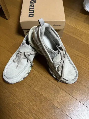 MIZUNO wave prophecy moc 28cm