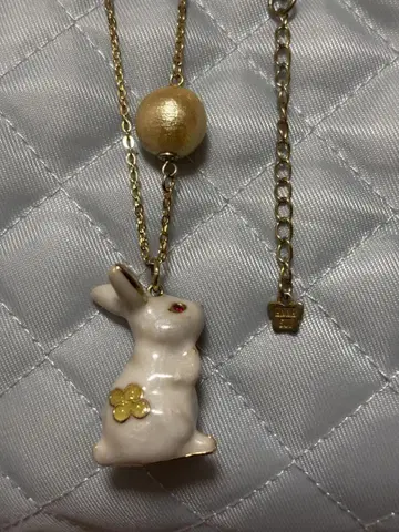 ANNA SUI 토끼 목걸이 화이트