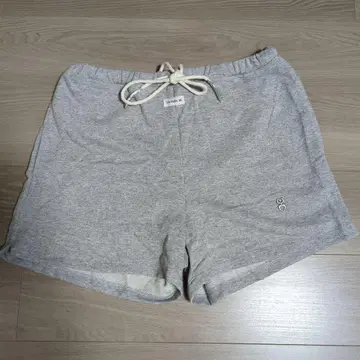 VIA PLAVE 33 그레이 숏팬츠