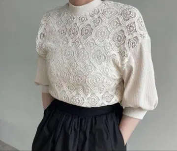clane COMPACT VINTAGE LACE TOPS