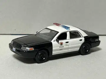그린라이트 1/64 LAPD 포드 크라운 빅토리아 미니카