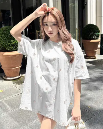 새상품 Rady 로고 티셔츠