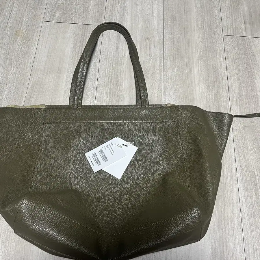 [RECTO] / ☆ 24FW CALLA LARGE CABAS BAG / OLIVE RECTO | 렉토 [F] Recto CALLA LARGE CABAS BAG Olive Color