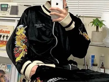 미사용 새상품 [츄우카타베타이] 호랑이 자수 벨벳 스카잔