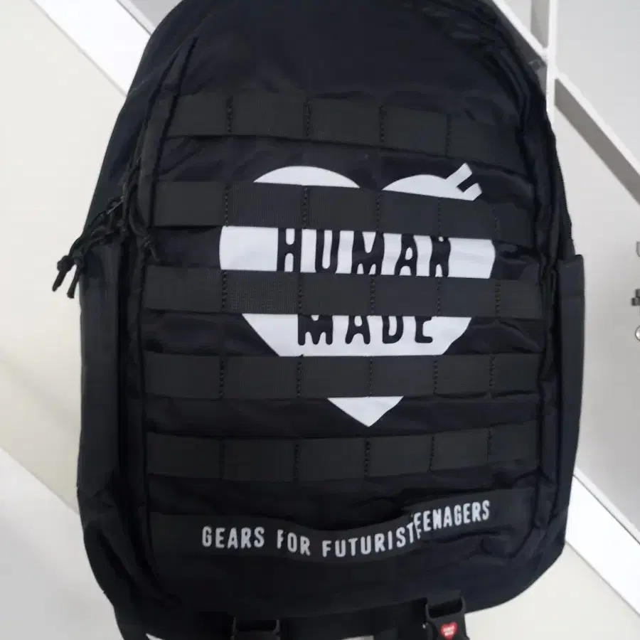 HUMAN MADE ミリタリーバッグ　ブラック HUMAN MADE MILITARY POUCH – HUMAN MADE Inc.