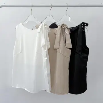 on:nue 원 숄더 리본 블라우스 화이트