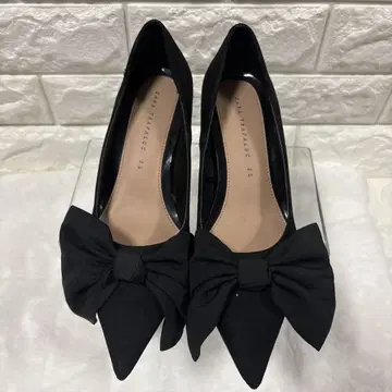 [컨디션 최상] ZARA 스웨이드 리본 펌프스 35