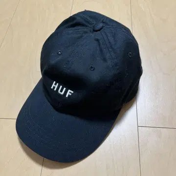 HUF 블랙 캡 (사이즈) 조정 가능