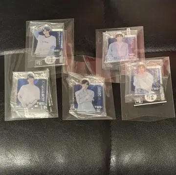 tws 아크릴 참