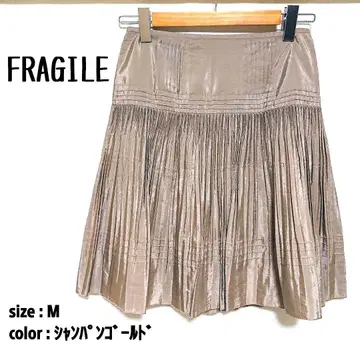 [새상품급] FRAGILE 샤이니 플리츠 스커트 샴페인 골드