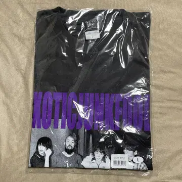 [미개봉 새상품] NEE JUNK FOOD TEE L 사이즈