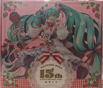 굿스마일컴퍼니 하츠네 미쿠 15th Anniversary Ver. PVC