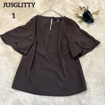 [ 저스길리티 ] JUSGLITTY 플레어 슬리브 반팔 블라우스 1