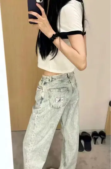 Calvin Klein 와이드 레그 데님 라이트 블루