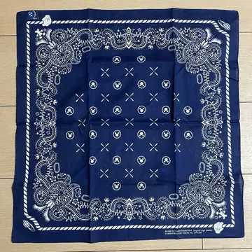 도쿄디즈니씨 빔즈 미키 반다나 BEAMS 네이비 손