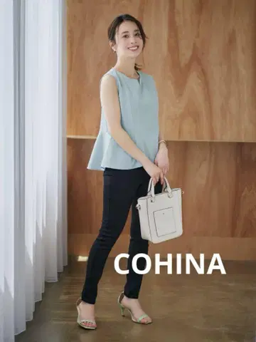 COHINA 백 버튼 축구 페플럼 블라우스