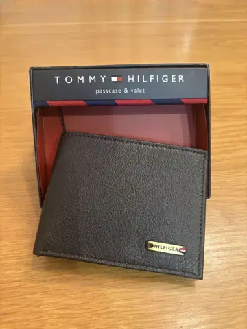 TOMMY HILFIGER 접이식 지갑 브라운 미사용 새상품