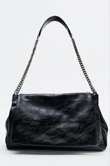 ZARA 락 플랩 숄더백 블랙