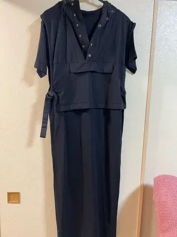 LASUD 후드 부착 블랙 롱 원피스 셋업