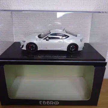 EBBRO 1/43 TOYOTA 86 TRD Performance