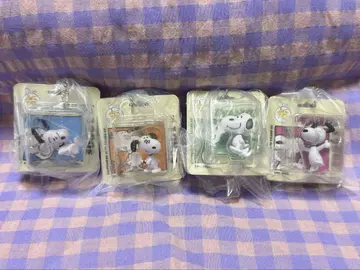 스누피 가챠 PEANUTS 패키지 미니어처 컬렉션