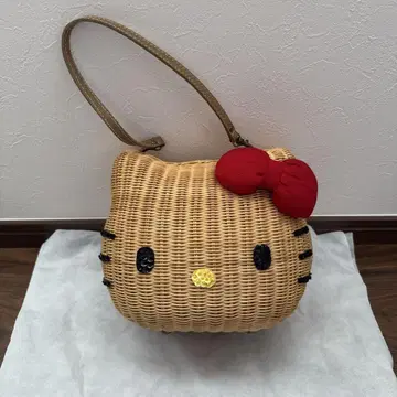 니나 뮤우 헬로키티 바스켓백 빨간색 리본